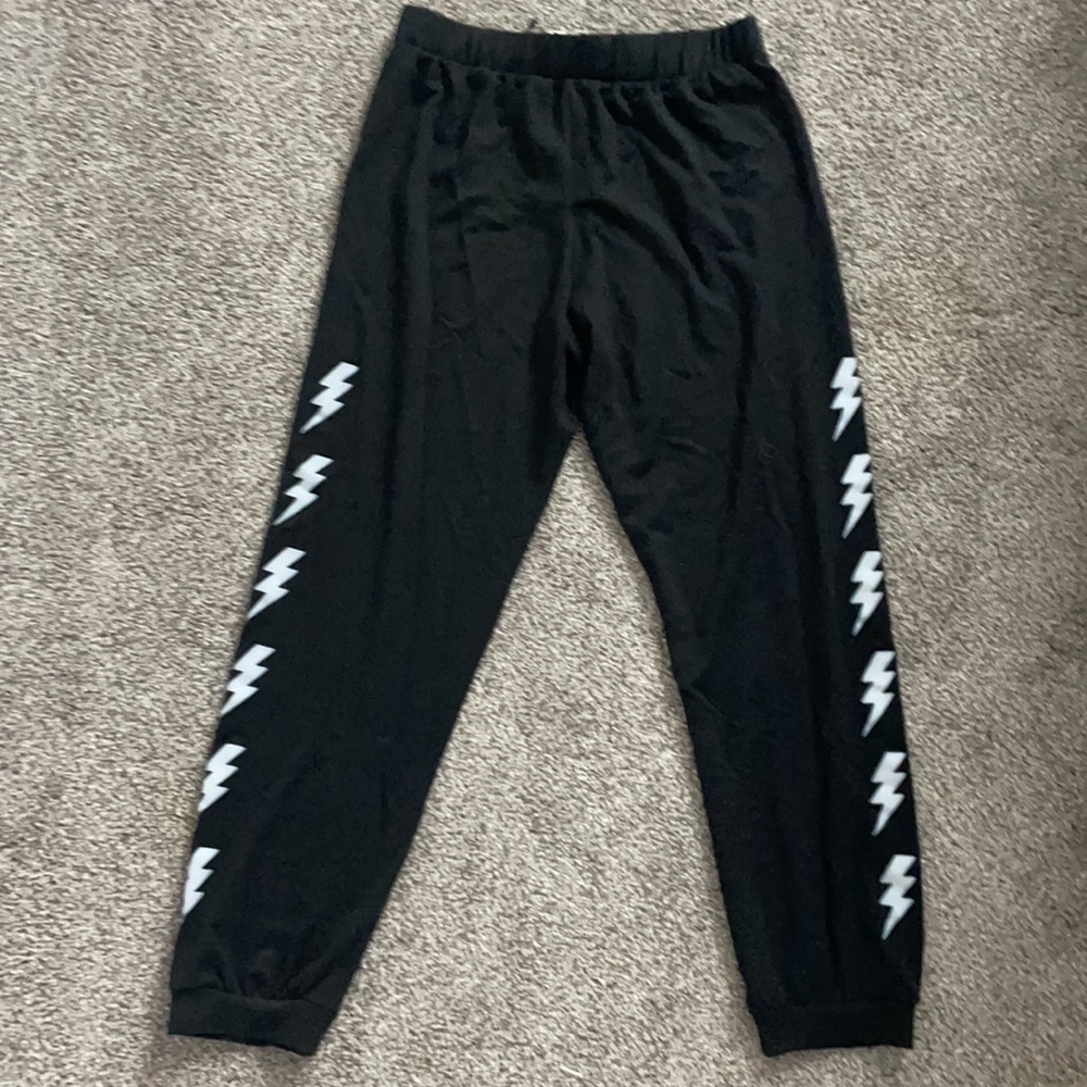 Fantastic fawn boutique jogger style sweats. SO COMFY!